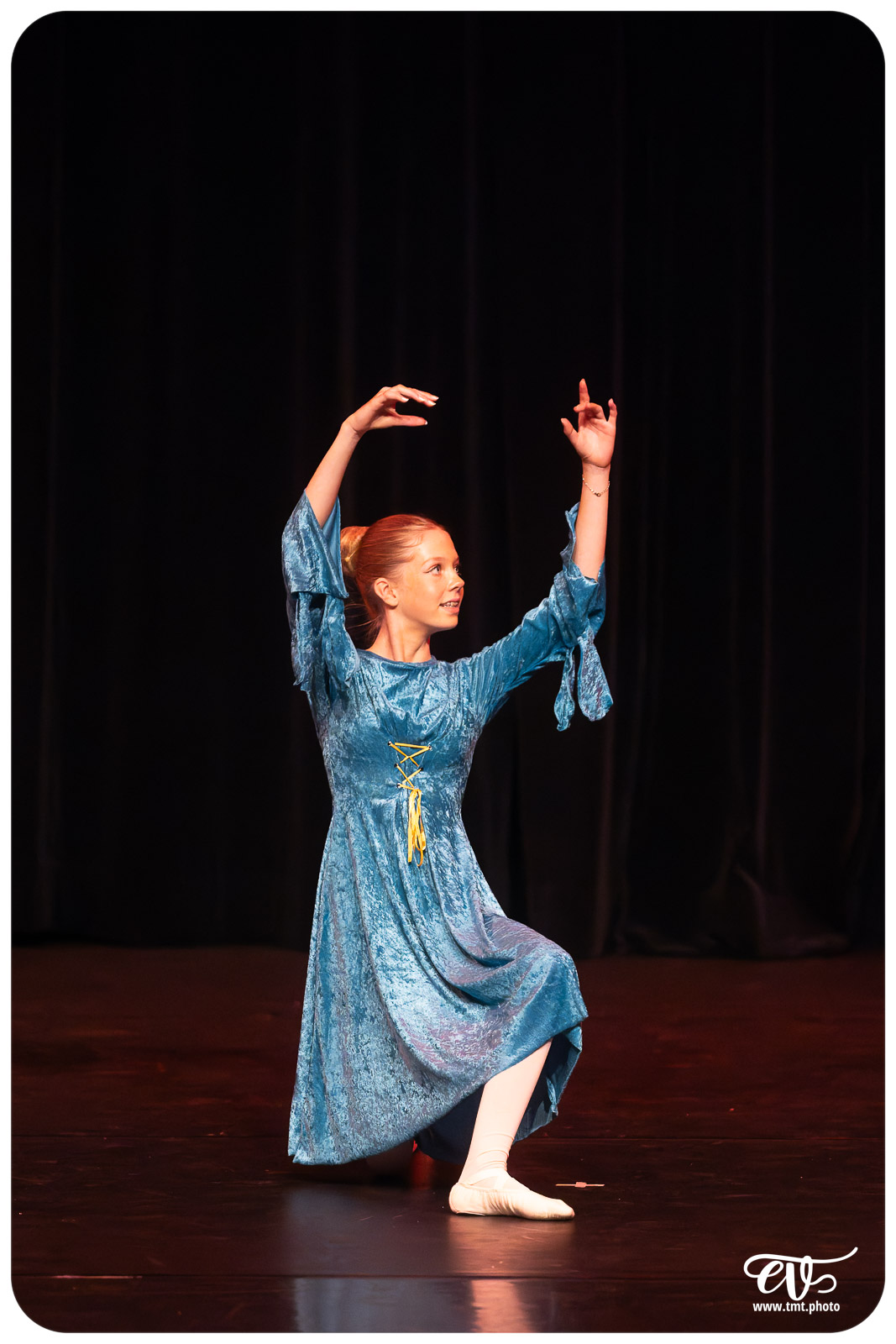 ECOLE DE DANSE CÉCILE ADAMOW
